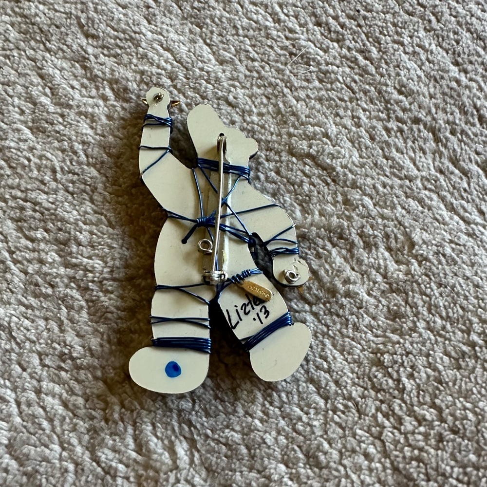 Liztech Brooch Pin Bundle - Picture 3 of 9